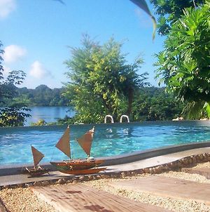 Seachange Lodge Port Vila Exterior photo