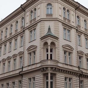 The Palace Suites And Apartments Prague Exterior photo