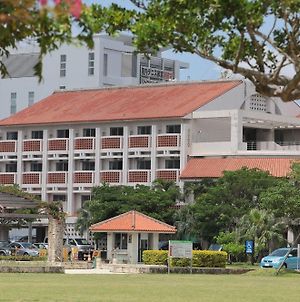 Okinawa International Youth Hostel Naha Exterior photo