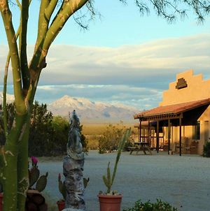 Stagecoach Trails Guest Ranch Hotel Yucca Exterior photo