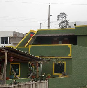 Green House Araque Inn By Rotamundos Otavalo Exterior photo