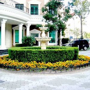 Phoenix Mansion Hotel Shanghai Exterior photo