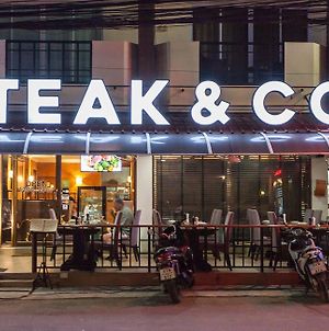 Steak & Co. Boutique Hotel Pattaya Exterior photo