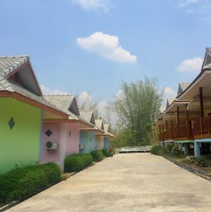 Paithip Guesthouse Exterior photo