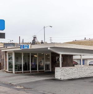 Motel 6 Butte - Historic City Center Exterior photo