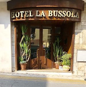 Hotel La Bussola Anzio Exterior photo