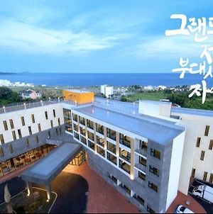 Grand Mer Hotel Jeju Seogwipo Exterior photo