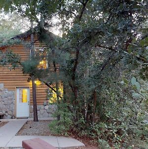 The Cabin At Lydia'S Canyon Villa Glendale Exterior photo