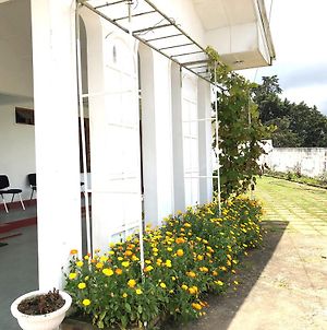 Royal Garden Hotel Nuwara Eliya Exterior photo