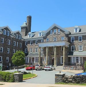 Dalhousie University Hostel Halifax Exterior photo