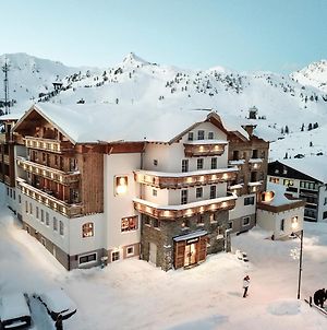 Hotel Alpenland Obertauern Exterior photo