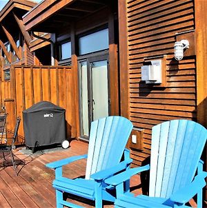 Wild Pacific Retreat By Natural Elements Vacation Rentals Ucluelet Exterior photo