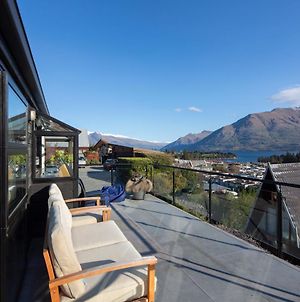 Queenstown Lakeview Holiday Home Exterior photo