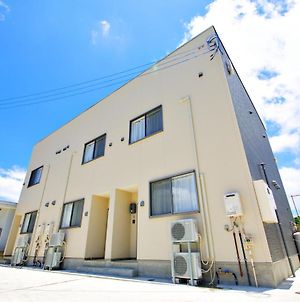 Kurarisu Ohama Apartment Ishigaki  Exterior photo