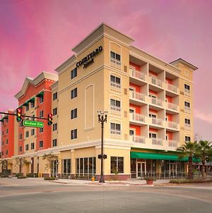 Courtyard By Marriott Deland Historic Downtown Hotel Exterior photo
