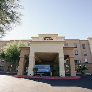Hampton Inn And Suites Las Vegas Airport Exterior photo