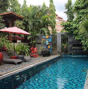 Villa Thapae Chiang Mai Exterior photo