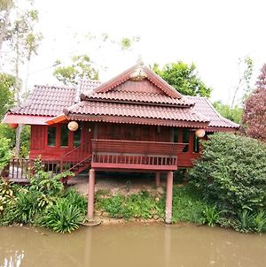 Suanson Villa Nakhon Si Thammarat Exterior photo