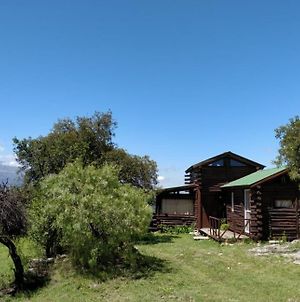 Cabana De Troncos En La Montana Villa Mina Clavero Exterior photo