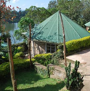 Crater Bay Cottages Kabale Exterior photo