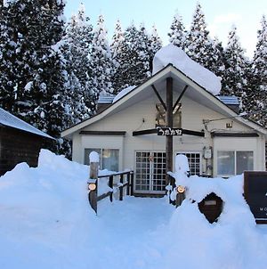 Mountain Hut Myoko Villa Exterior photo
