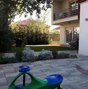 Beautiful House Villa Pristina Exterior photo