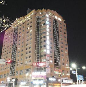 Masan M Hotel Changwon Exterior photo