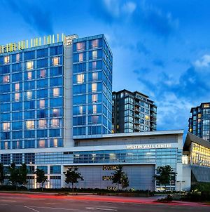 The Westin Wall Centre Vancouver Airport Hotel Richmond Exterior photo