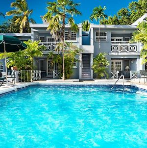 Travellers Palm Hotel Barbados Exterior photo