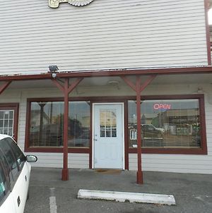 Tyee Restaurant And Hotel Coupeville Exterior photo