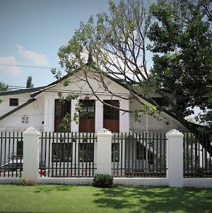 Sandton Farmhouse Hotel Johannesburg Exterior photo