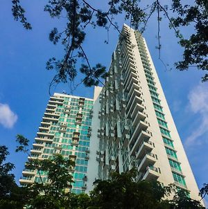 Tree Park Studio Apartment With Sofa Bed Serpong Exterior photo