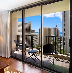 19Th Floor With Beautiful Ocean Views | 1 Block To Beach | Free Parking & Wifi Apartment Honolulu Exterior photo