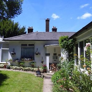 Otters Green Bed & Breakfast Botley Exterior photo