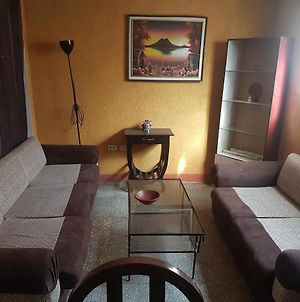Rio Rooms In City Center Quetzaltenango Exterior photo