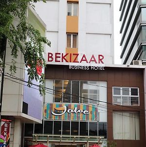 Bekizaar Hotel Surabaya Exterior photo