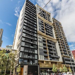 Saint Domain Aparthotel Melbourne Exterior photo