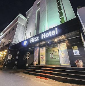 Chuncheon Ritz Hotel Exterior photo