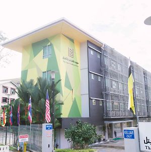 The Capital Residence Suite Bandar Seri Begawan Exterior photo