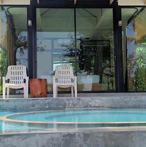 Mook Tamarind Resort Koh Mook Exterior photo