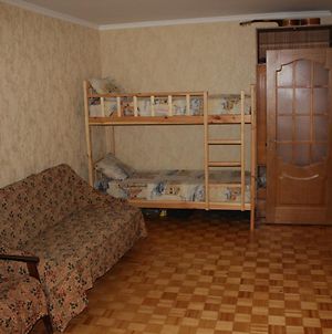 Hostel At The Center Of Tiraspol Exterior photo