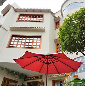 Hostal Macaw Guayaquil Exterior photo