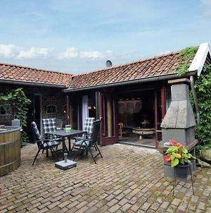 Cozy Free Holiday Home In Musselkanaal With Hot Tub Exterior photo