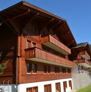 Apartment Henry - 2- Stock Gstaad Exterior photo
