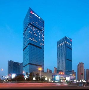 Zhangjiagang Marriott Hotel Exterior photo
