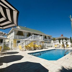 Georgianne Inn & Suites Tybee Island Exterior photo