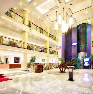 Elilly International Hotel Addis Ababa Exterior photo