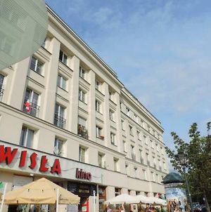 P&O Serviced Apartments Wilson Square Warsaw Exterior photo