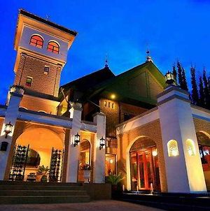 The Castle Chiang Mai Exterior photo