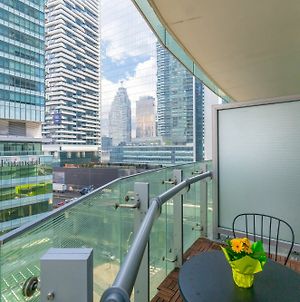 Noel Suites-York St And Lakeshore Blvd Toronto Exterior photo